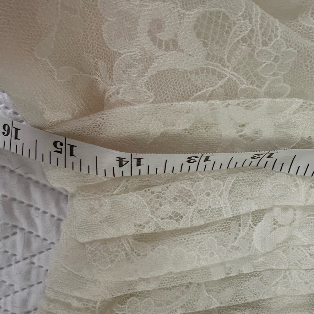 Davids Bridal Galina Wedding Dress - knee length. - Picture 9 of 10